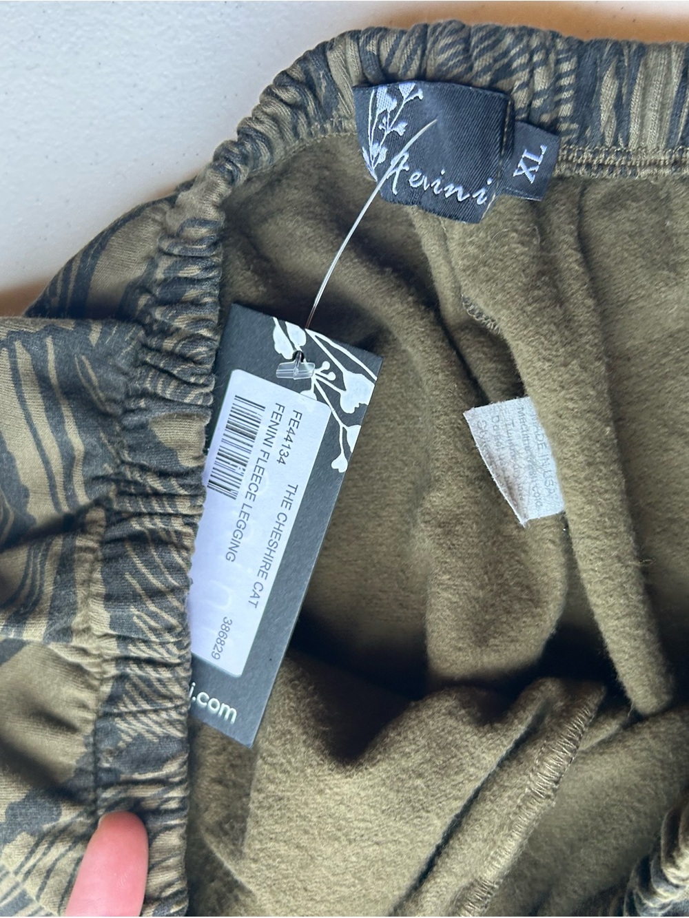 Fenini nwts. Olive Abstract Print Wide-Leg Pants - Picture 9 of 12